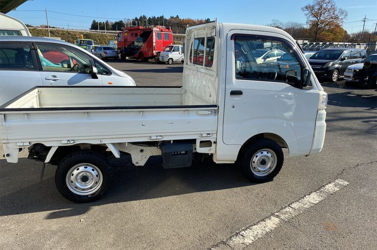 DDAC1912-60D3-4F8C-9766-0613EB65452E